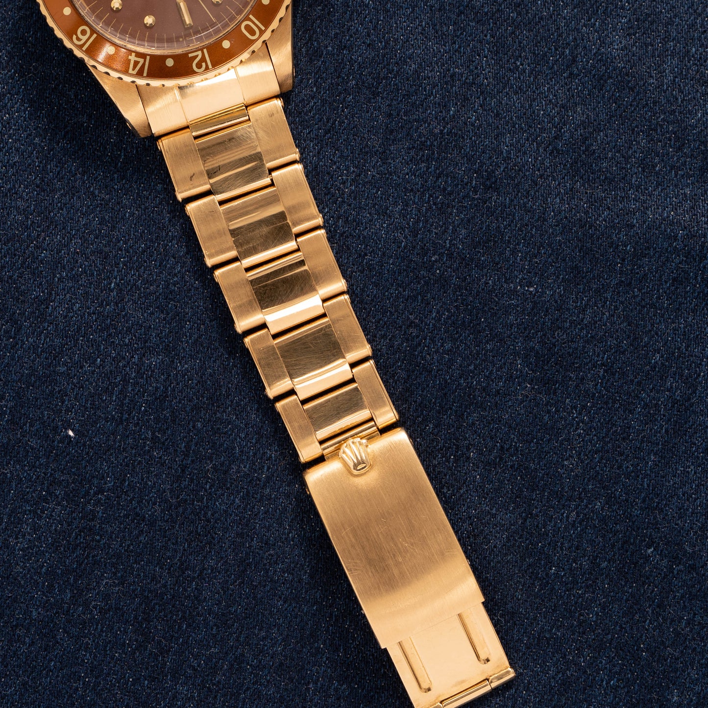 Rolex Ref. 1675 Y GMT-Master Box & Papers