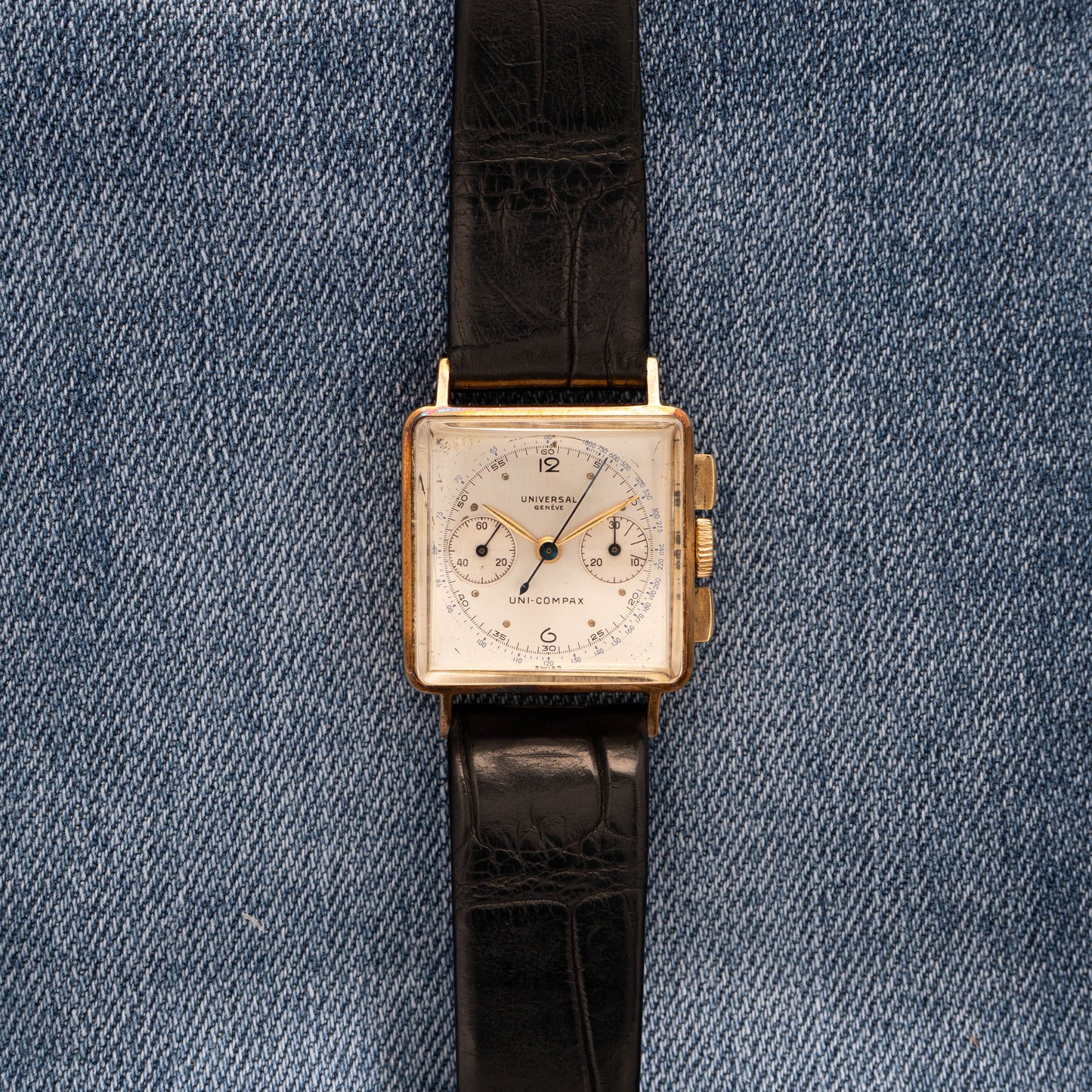 Universal Genève Ref. 12109 YG Uni-Compax
