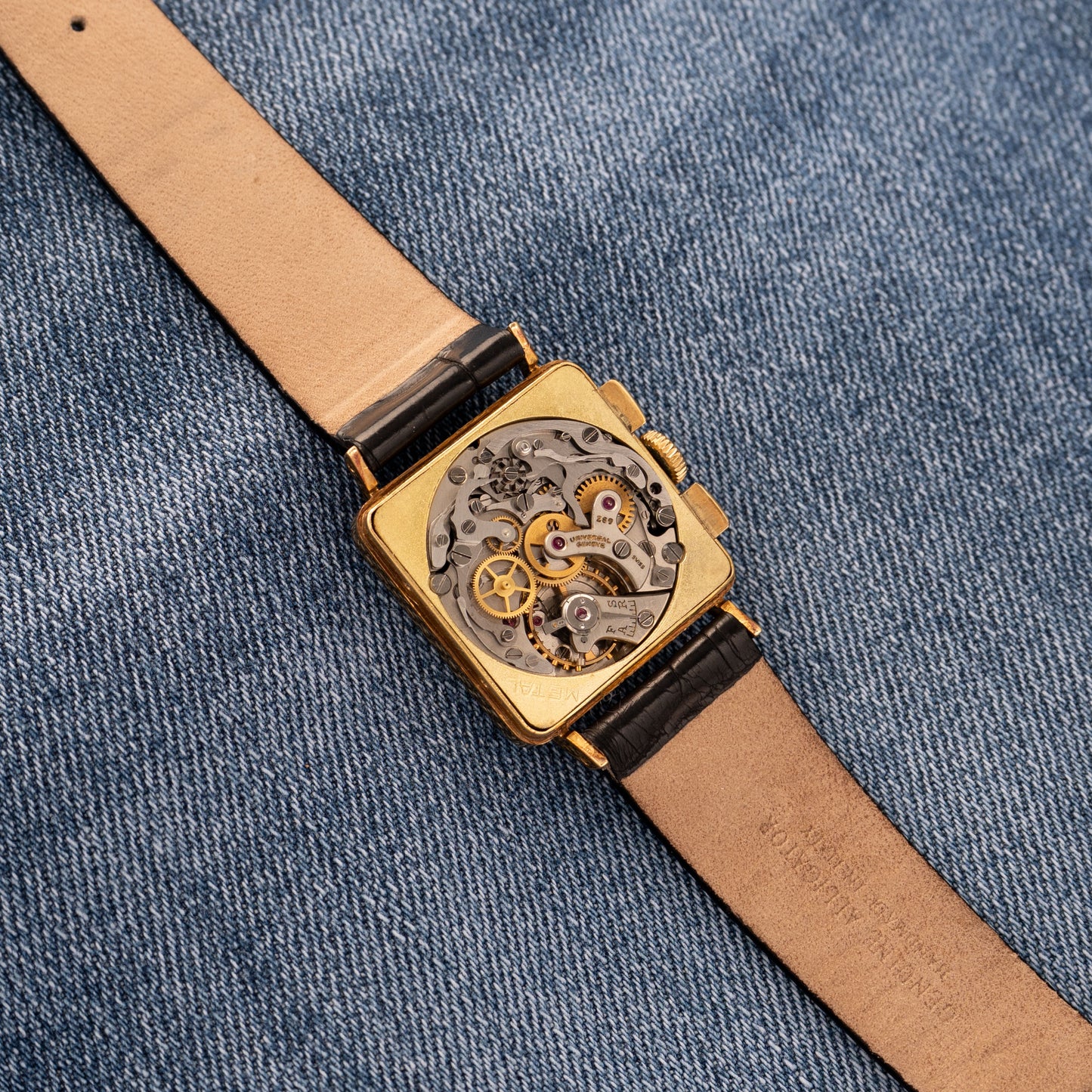 Universal Genève Ref. 12109 YG Uni-Compax