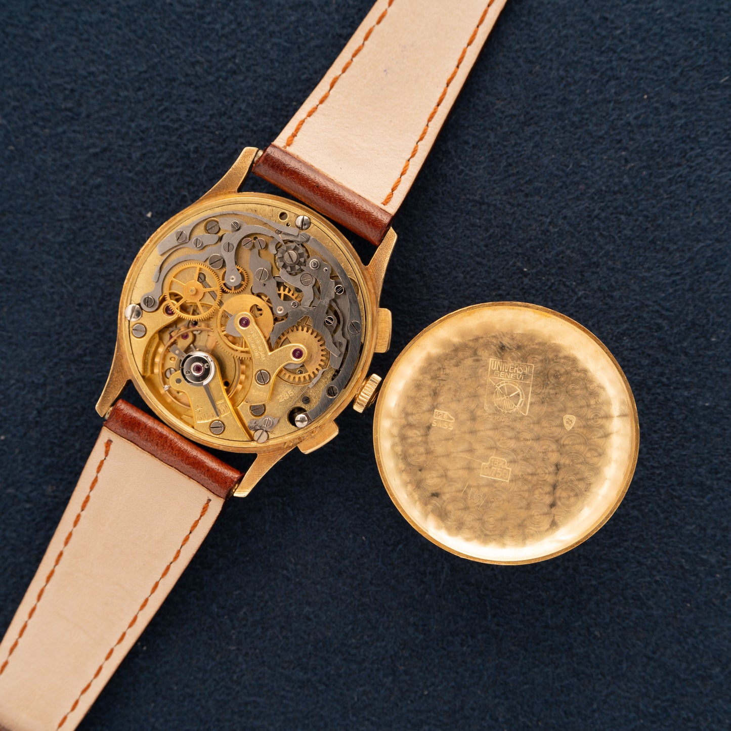 Universal Genève Ref. 12494 Y Compax