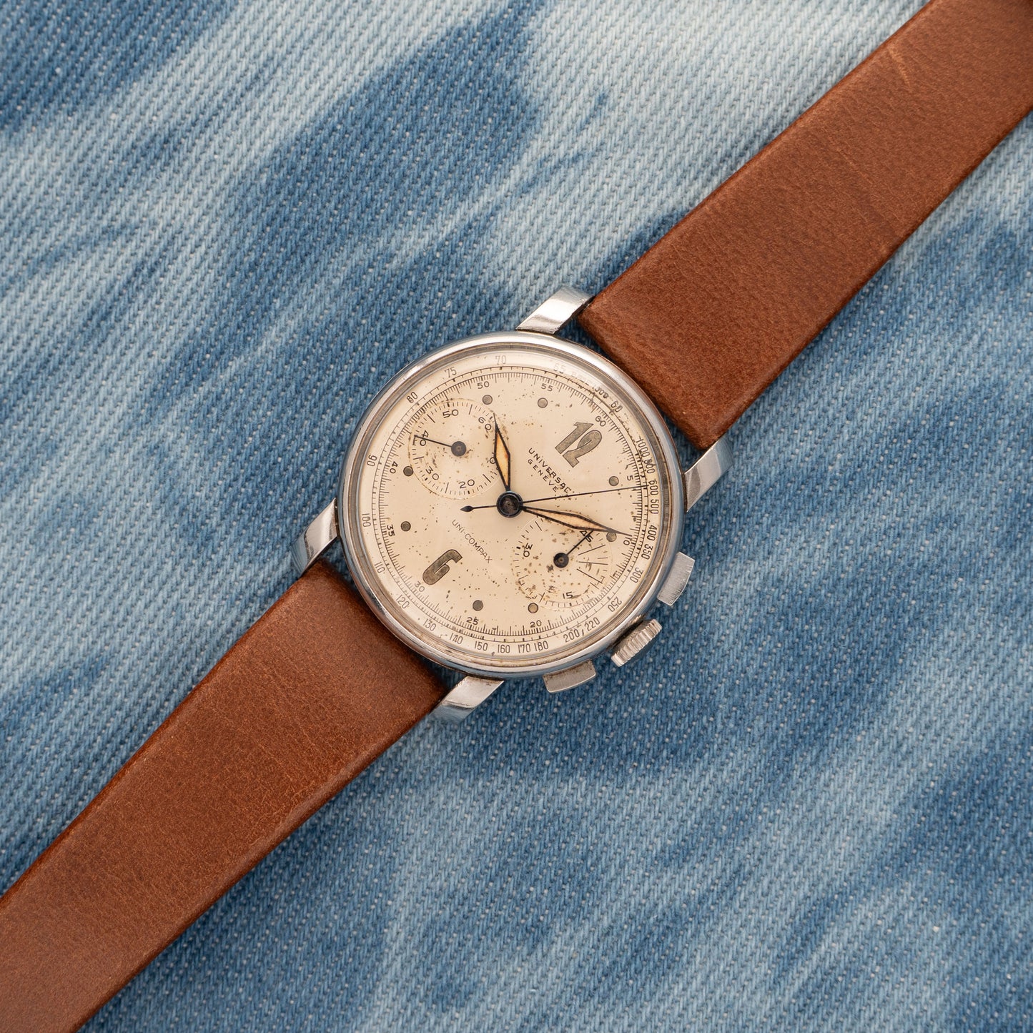 Universal Genève Ref. 22267 S Uni-Compax